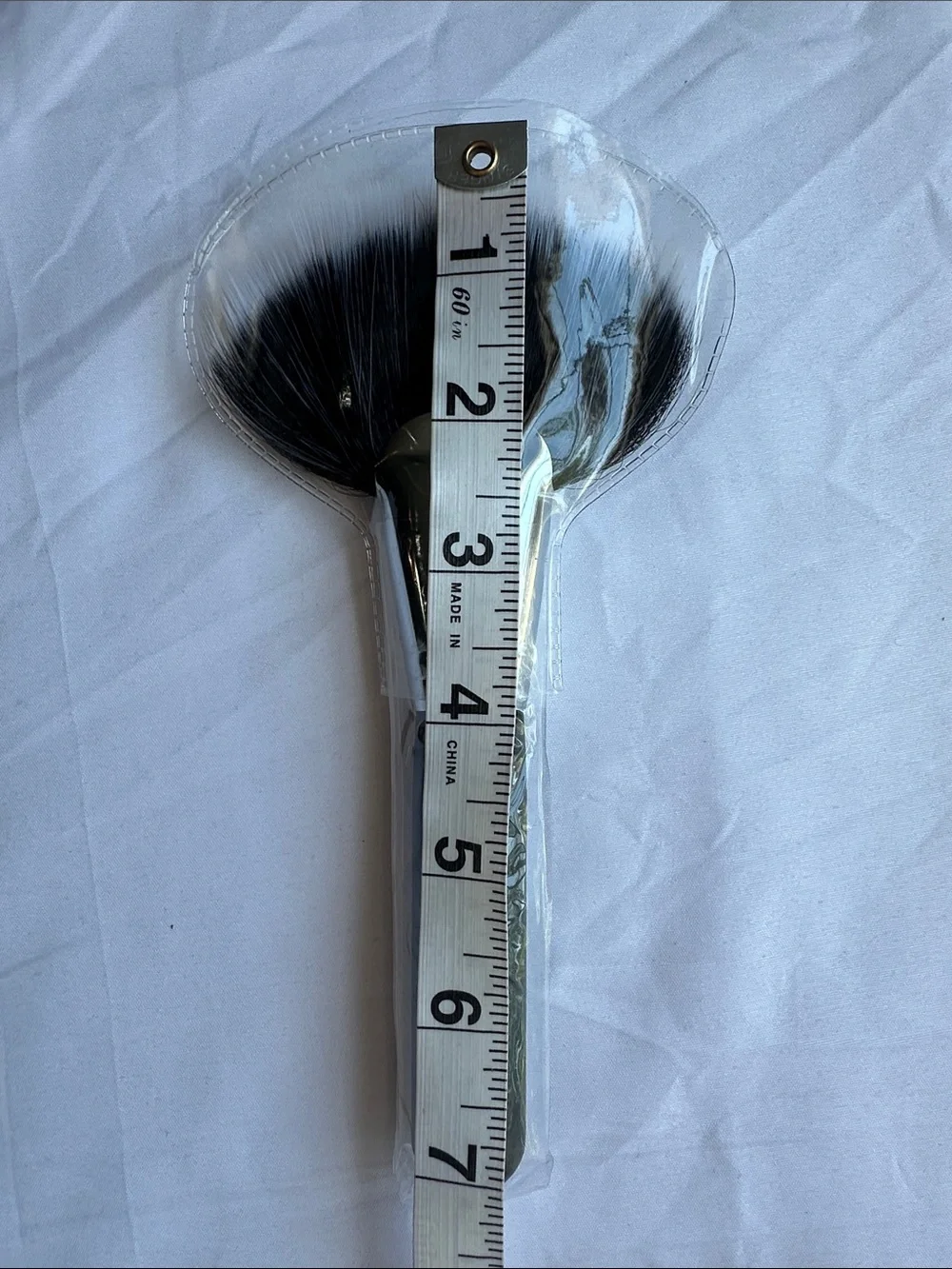 Morphe M495 Deluxe Fan Makeup Brush New
